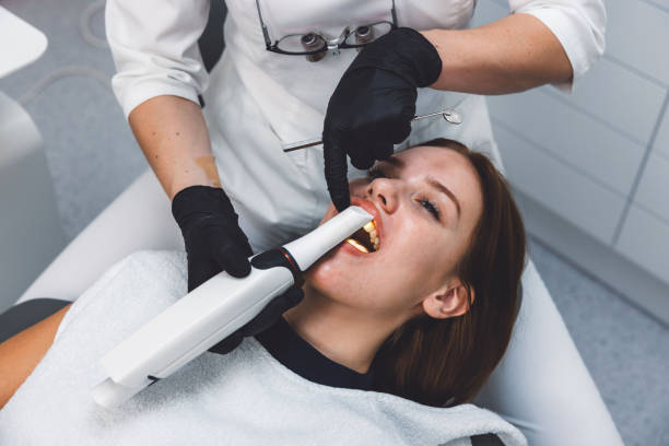 Best Emergency Tooth Extraction in Commercial Point, OH
